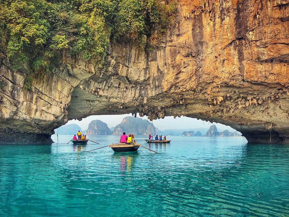 Bai Tu Long Bay - The hidden alternative to Ha Long Bay