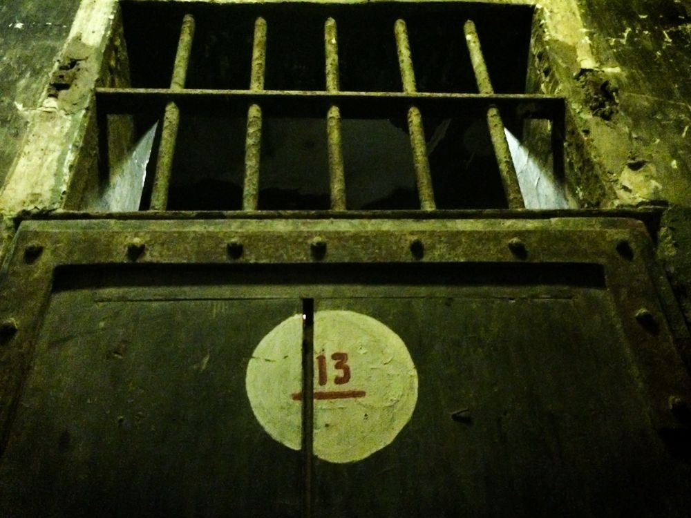 Hoa Lo Prison Ha Noi One Day In Hanoi