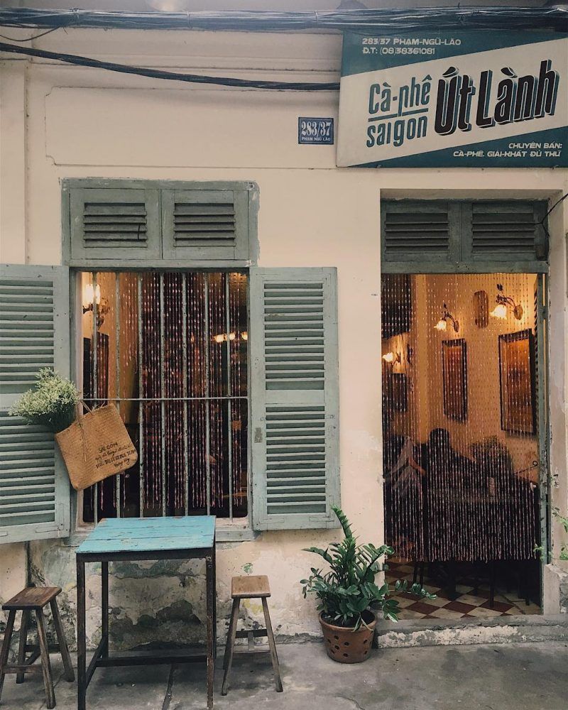 Image courtesy of @utlanhcaphe bui vien street