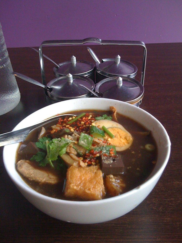 food in Bangkok China town